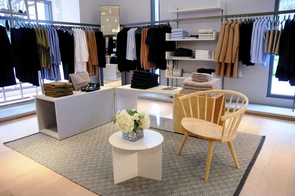 Houston’s Best-Kept Shopping Secret: New River Oaks District Store With H&M Ties Gives Fast Fashion a Grown-Up Look