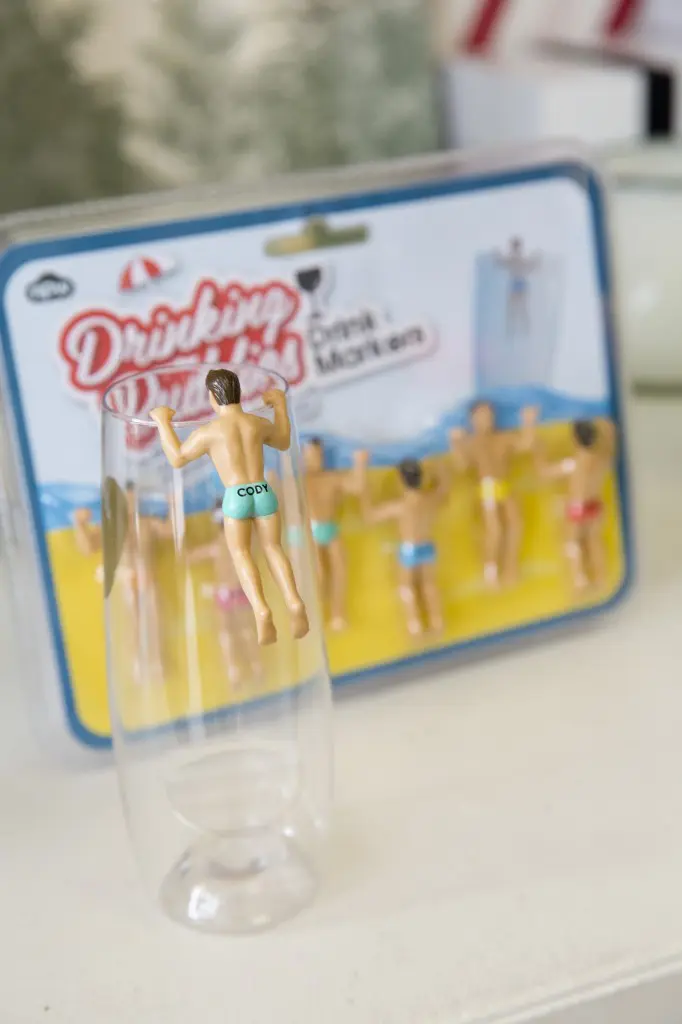 Never lose your drink again with these drinking buddies, which are sure to be a hit at any party. 