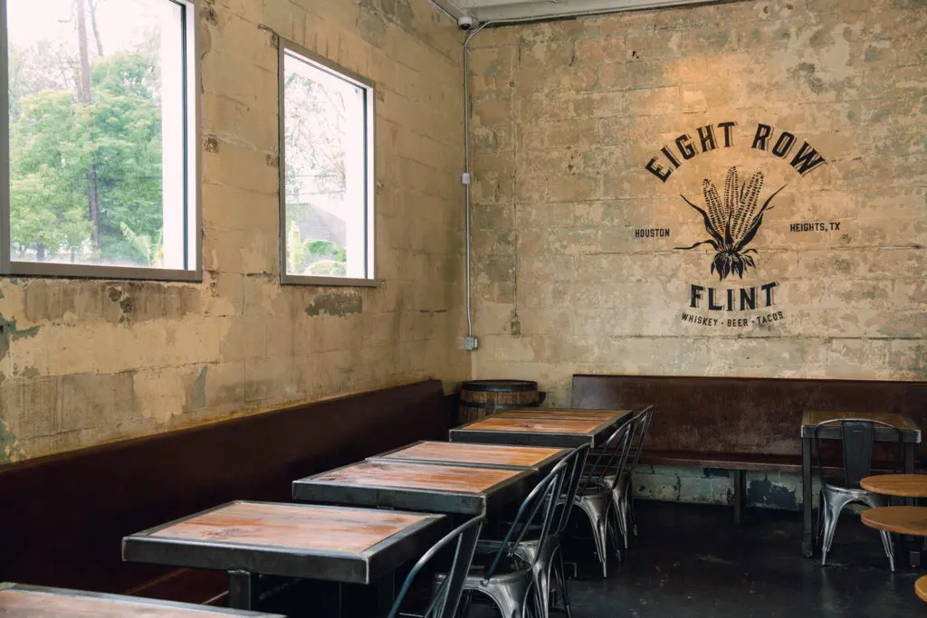 A Cooler Icehouse: New Heights Bar In a Historic Gas Station Revolutionizes a Texas Tradition