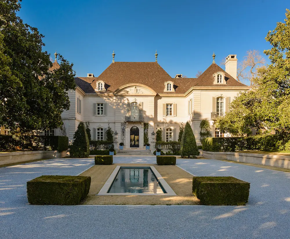 The most expensive home ever sold in Texas? It's a plush mansion that went for $100 million.