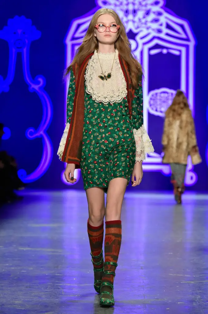 Anna Sui Fall 2016