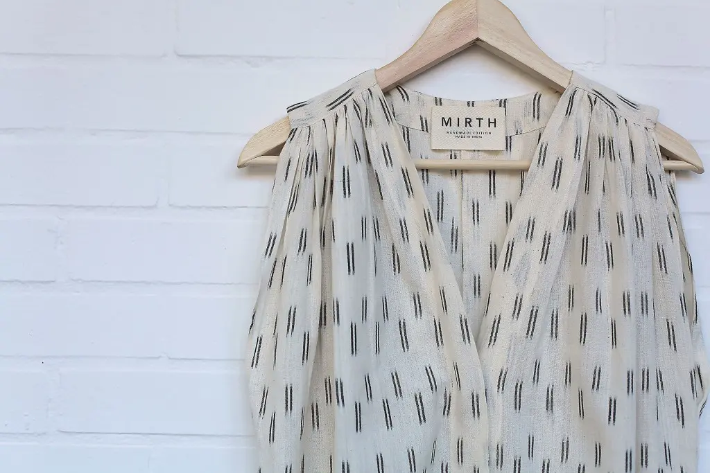 San Sabastian caftan in Handmade Edition handloomed ikat. (Photograph Kendall Hanna)