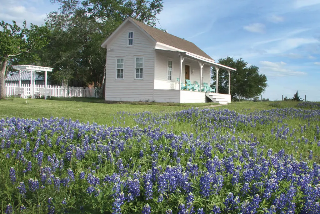 A Houston couple is transforming Fayette County by resorting gorgeous houses.