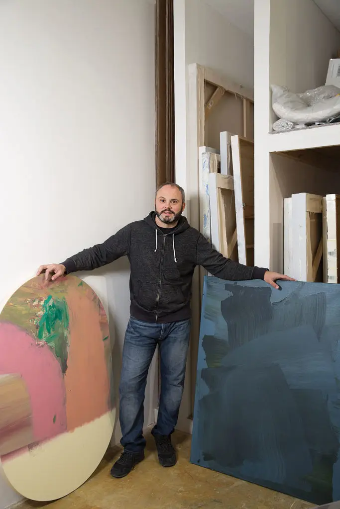 Longtime Gallery Shutters, But a Painter On a Mission Steps In: Your New Micro Art Space?