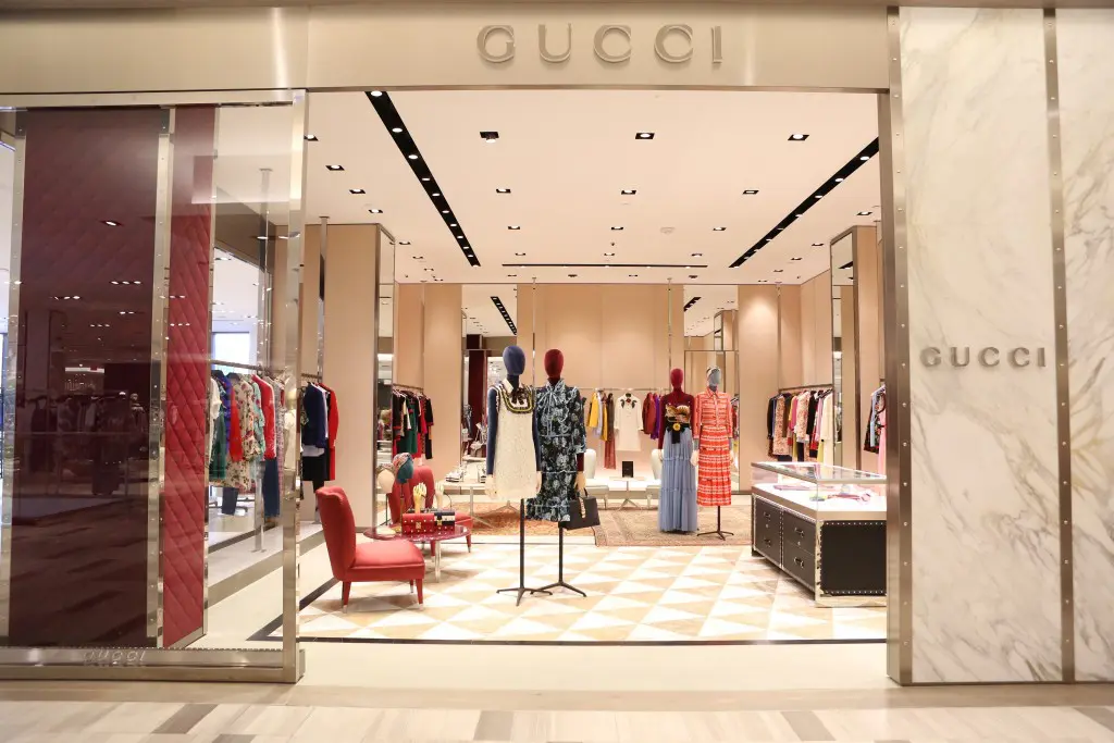 Gucci yields another another in-house boutique on Saks' second floor. (Photo by Priscilla Dickson) 