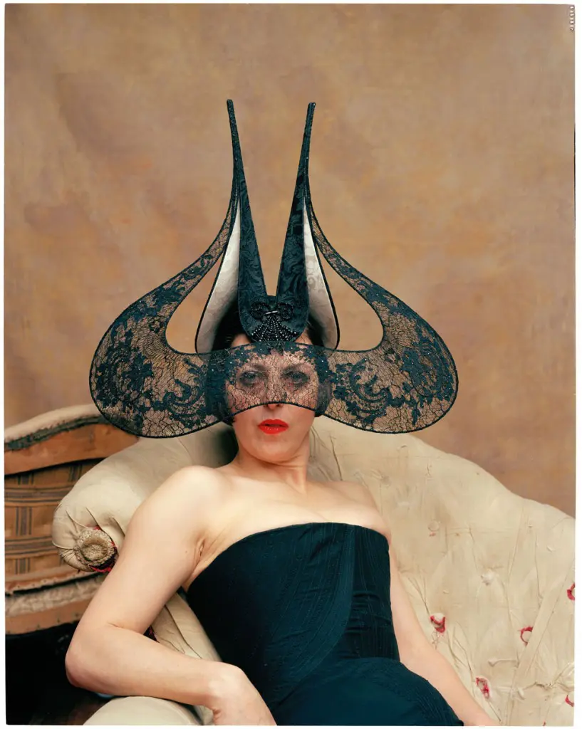 Fraser's famous cousin Isabella Blow was also in the fashion biz as fashion director and muse to rising talent. (Photo Diego Uchitel)
