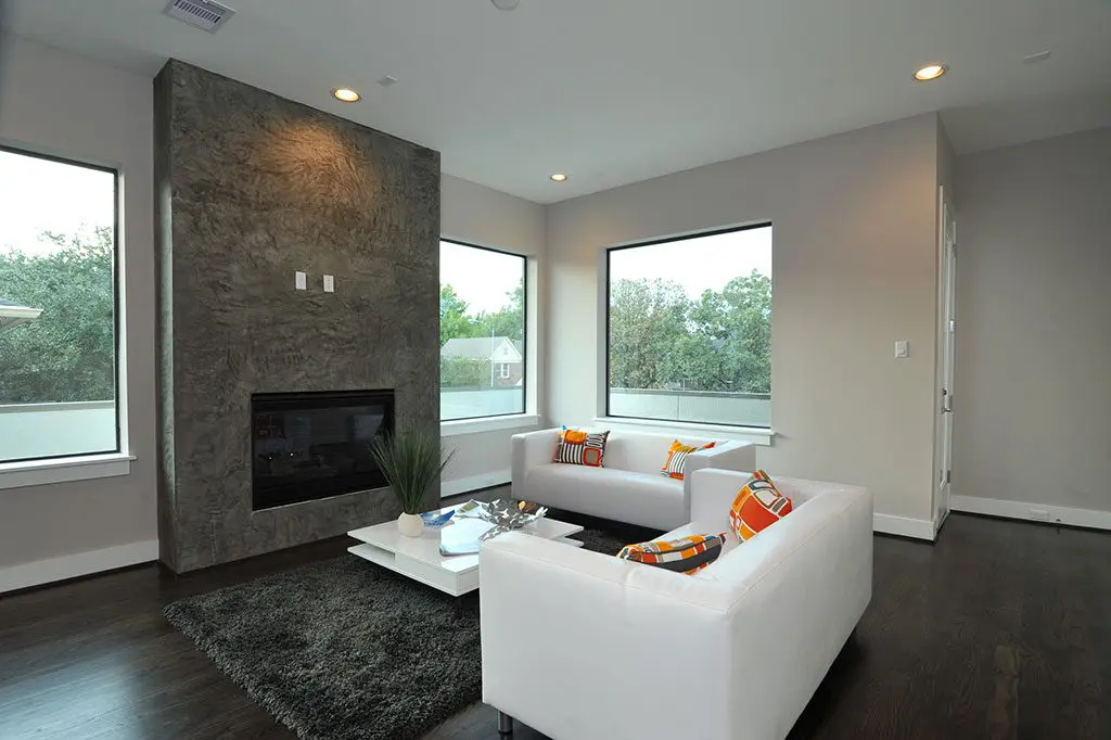 Living rooms that incorporate plenty of light are coveted.
