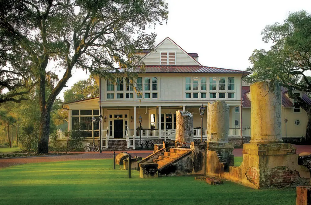A Southern Escape: This Almost-Island Getaway Packs Luxury, Water Sports and a Crazy Backstory Into One Vacation