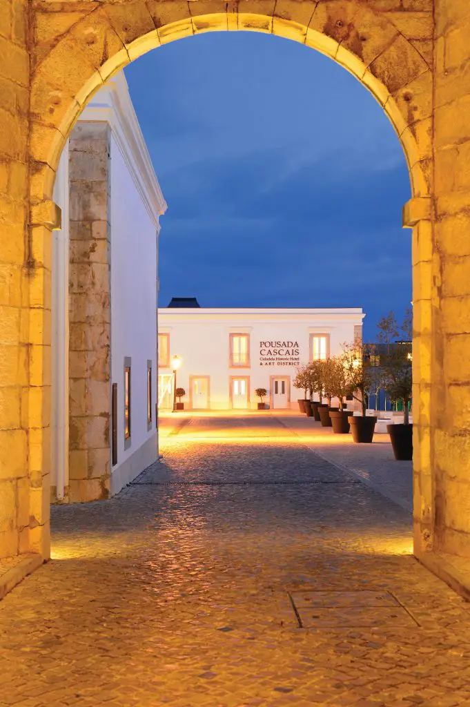Arrival at Pousada de Cascais is through the 16th-century archway of the fortress.