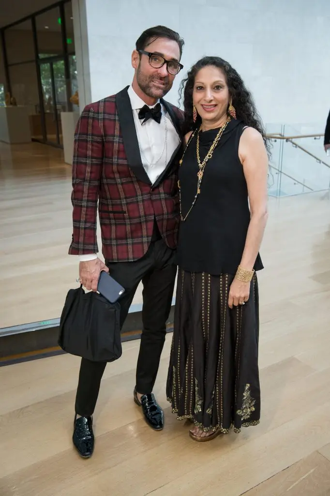 Gregory Boyd, Coomi Bhasin