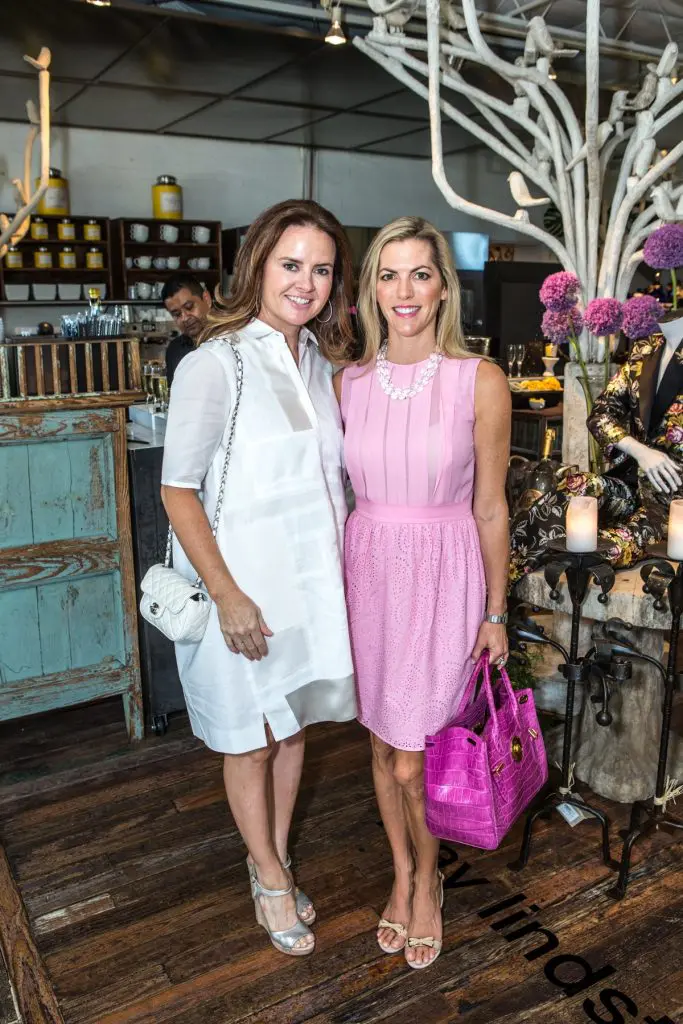 Waverly Smith, Kate Ralls
