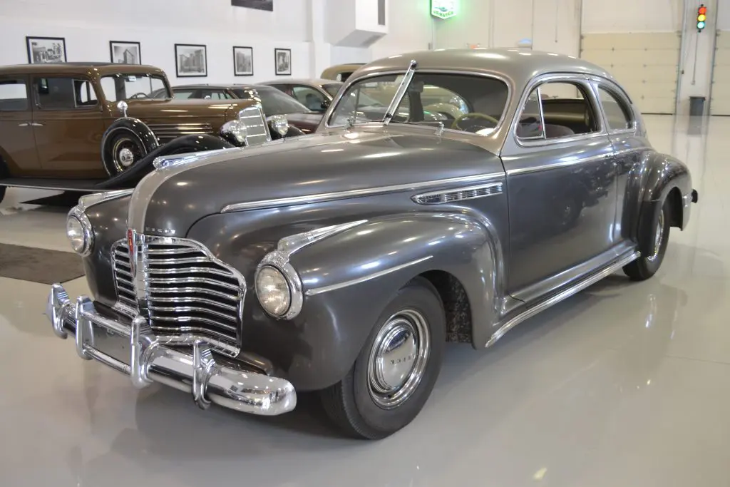 It's a 1941 Buick Special Sedanette, and it's got a mere 5,400 miles on it.