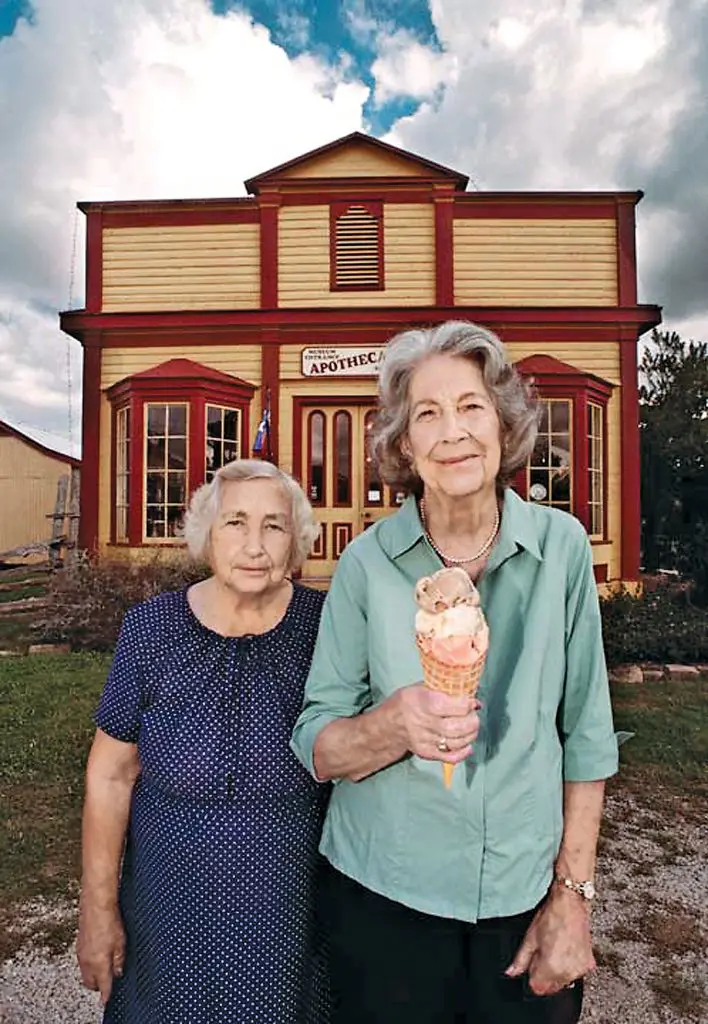 Bernard Mendoza’s Round Top Gothic: "Miss Annie (Banik) and Miss Flora (Jahnz), at The Gallery at Round Top  
