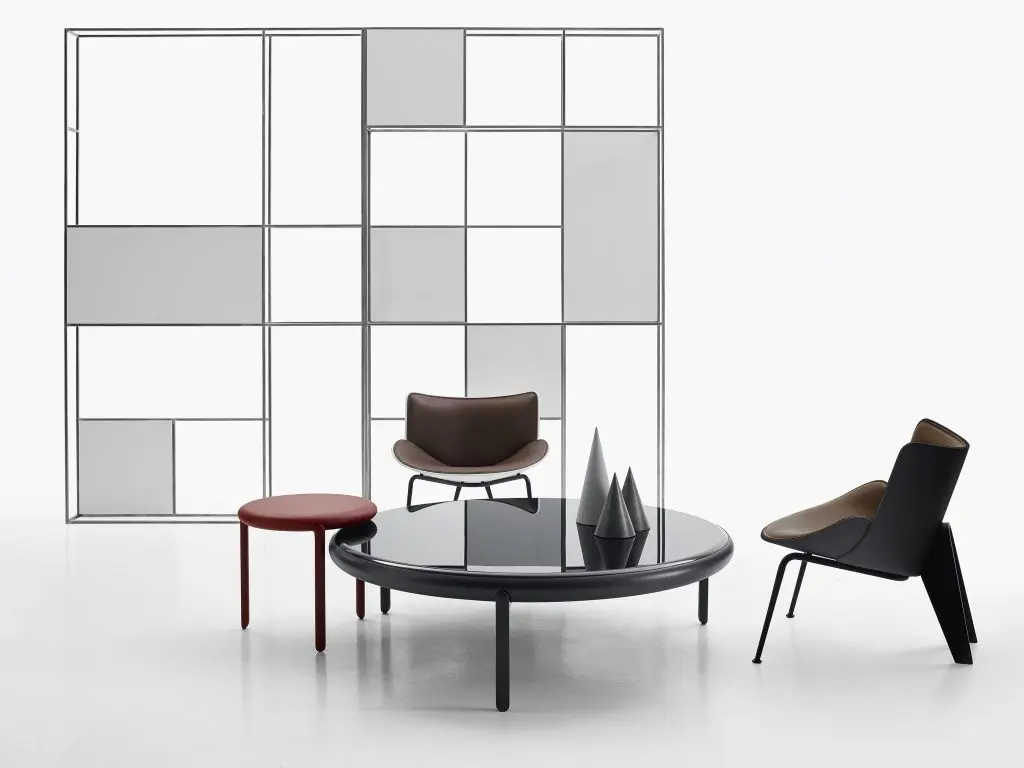 Maru coffee and side table, Do-Maru armchairs