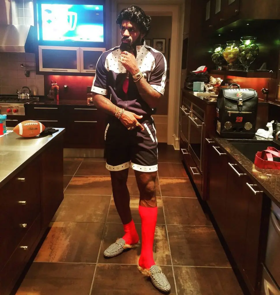 Is that you playa? From the Himalayas? LeBron James as Jerome from "Martin." 