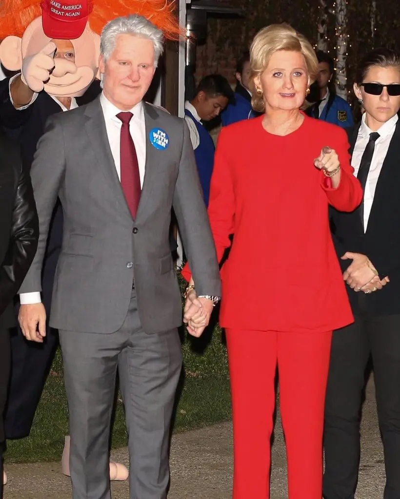 He's #WithHer: Katy Perry and her agent as Hillary and Bill Clinton. 