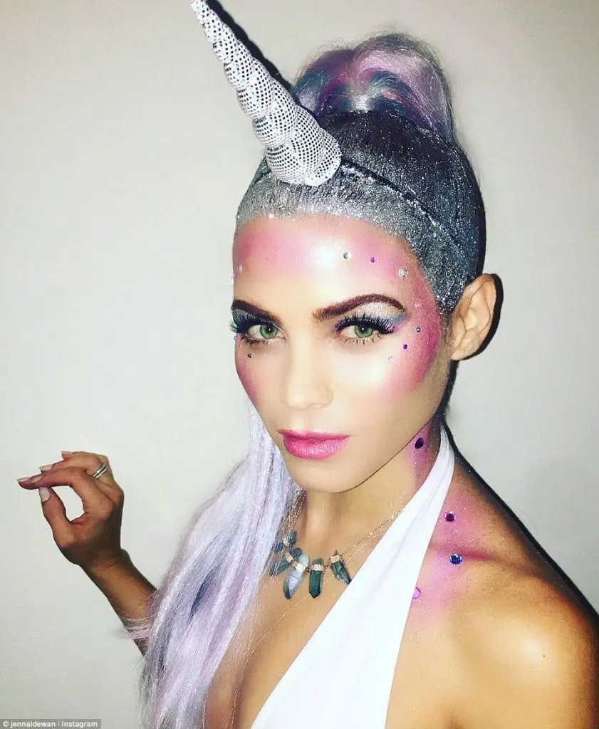 Our favorite fantasy animal. Jenna Dewan Tatum morphs into a Unciorn