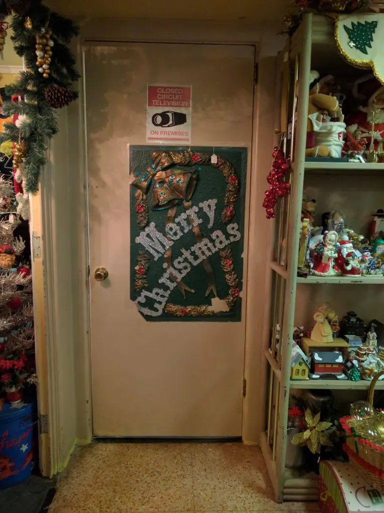 Behind here hides a ghost (maybe).