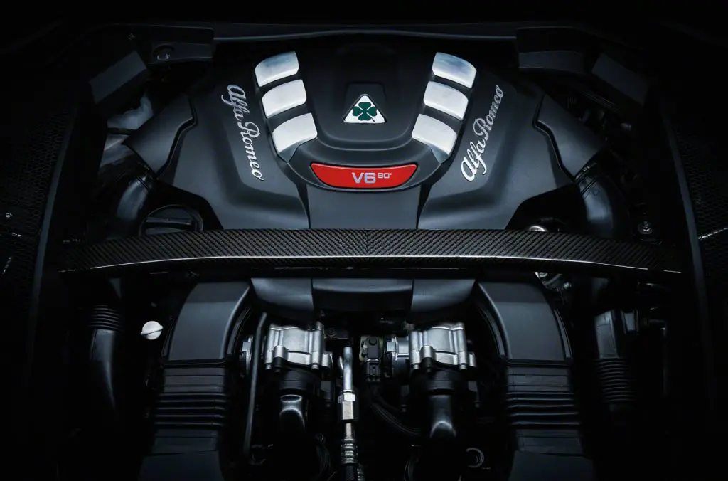 The 2.9-liter bi-turbo intercooled V-6 Stelvio engine delivers a class-leading 505 horsepower, top speed of 177 mph and 0-60 time of 3.9 seconds.

