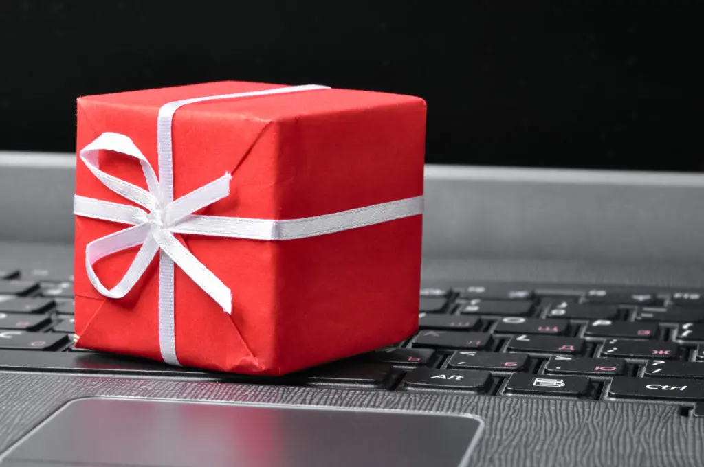Gadgets for Girls: 10 Great Holiday Presents that Prove Tech Isn’t Just a Guy Thing