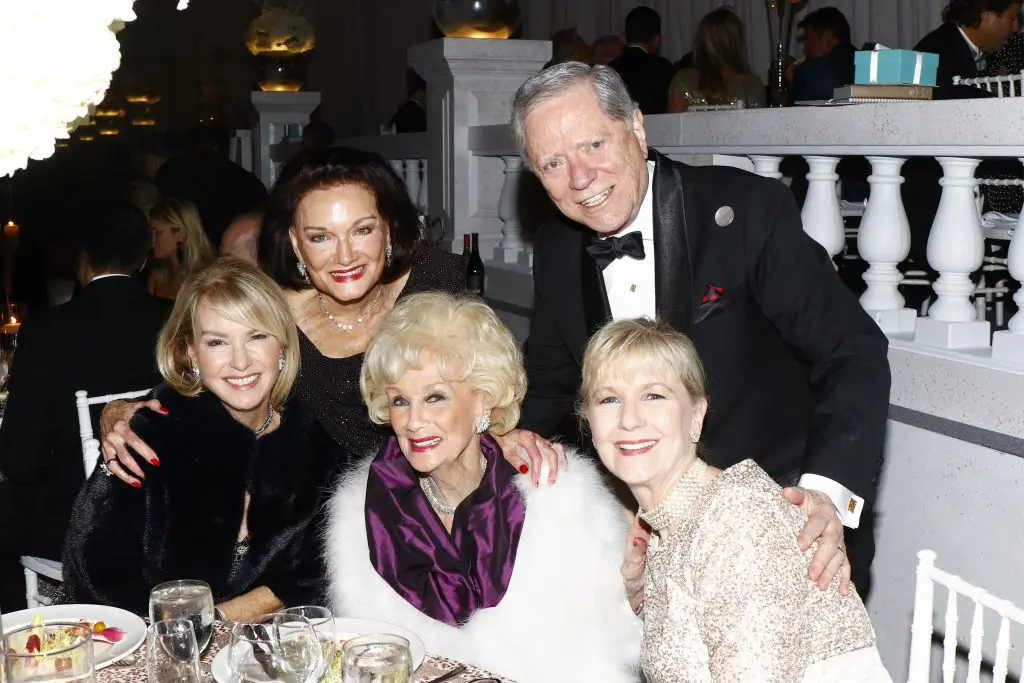 Tricia Besing, Olive Anne McLaughlin, Billie Leigh Rippey, George McLaughlin, Paige Locke