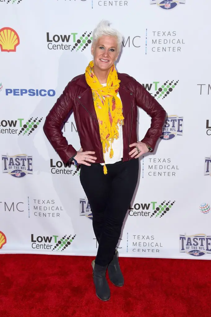 HOUSTON, TX - FEBRUARY 04:  Chef Anne Burrell attends the Taste Of The NFL 'Party With A Purpose' at Houston University on February 4, 2017 in Houston. at University of Houston on February 4, 2017 in Houston, Texas.  (Photo by Nicholas Hunt/Getty Images for Taste Of The NFL)