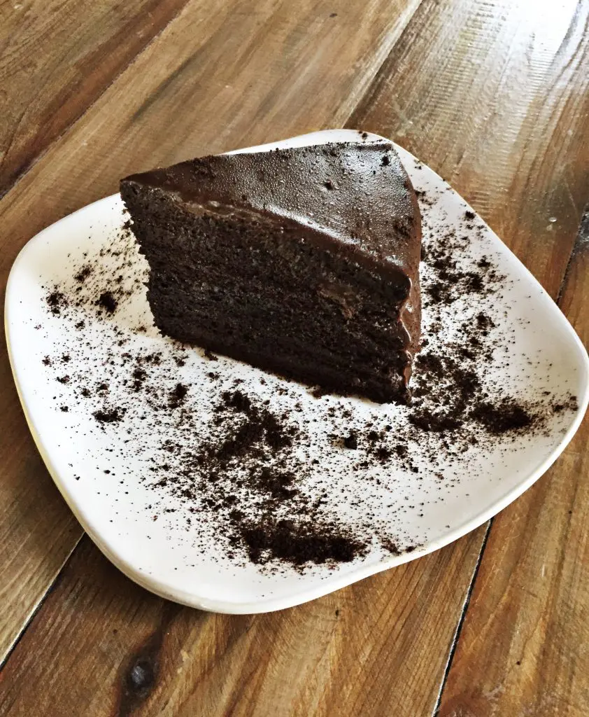 Who wouldn't want to finish a meal with this slice of chocolate cake? 