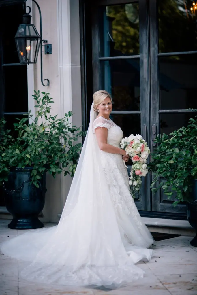 Jennifer Rose McCord in an Oscar de la Renta gown