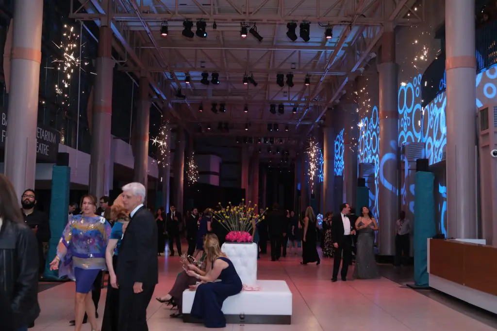 HMNS Gala