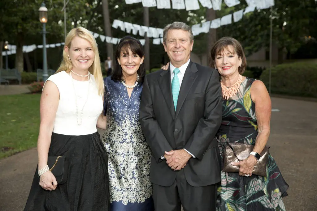 Anne Hamman, Jenny Elkins, Joe and Cathy Cleary