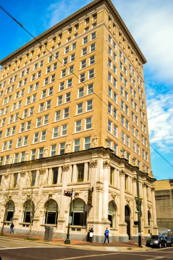 Hotel Icon is also included in the Houston haunted tour.