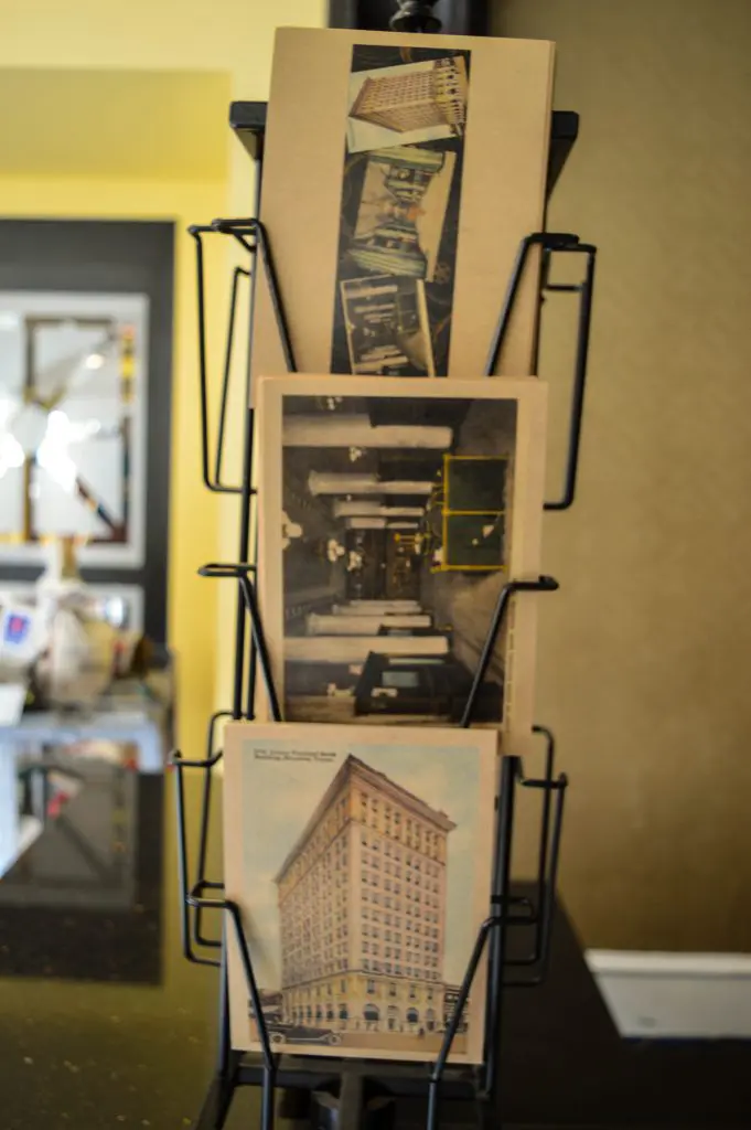 Hotel Icon Postcards