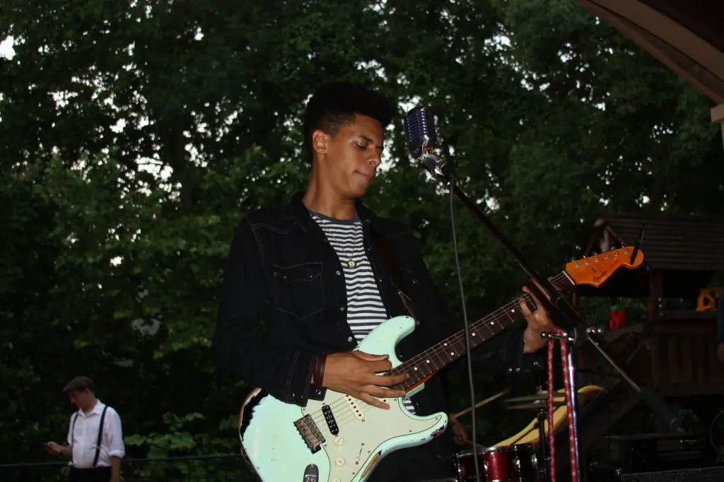 American Idol's Zach Person (2016)
