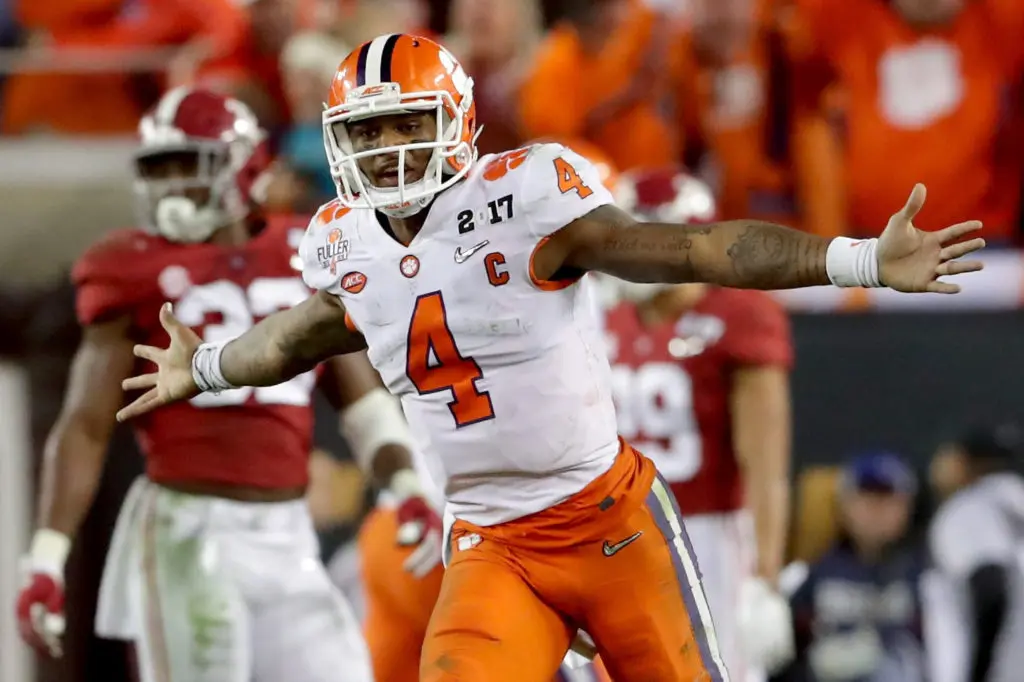 Deshaun Watson instantly makes Jerry Jones' Texans nightmare come true. 