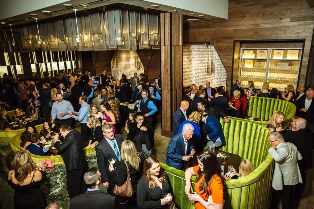 The scene at Del Frisco's