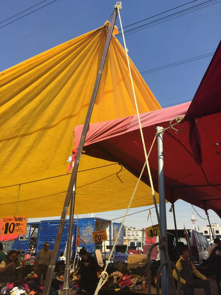 A street market in Iztapalapa in Mexico City (Photo by Pia Camil)