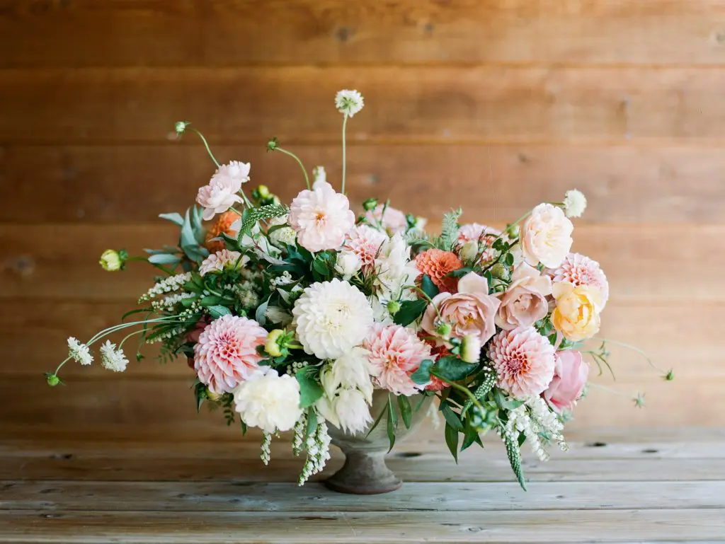 Floral design by Bows & Arrows (Photo by Rachel Havel)