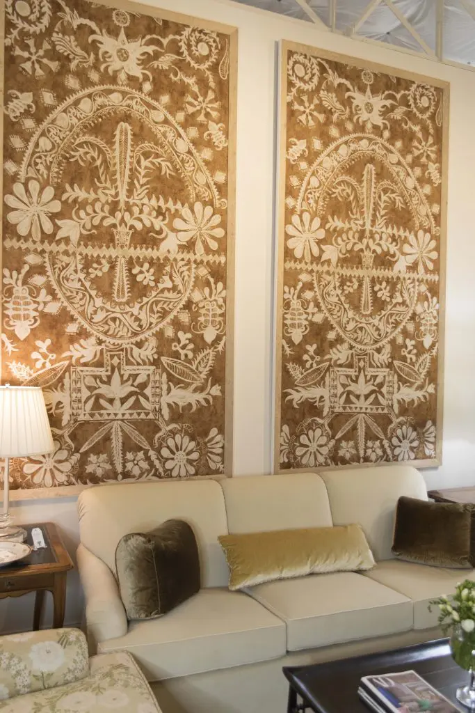 English hand-blocked 20th-century linen panels