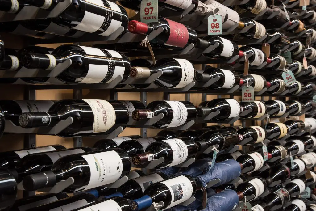 Central Market's new wine wall makes for a dramatic presentation.