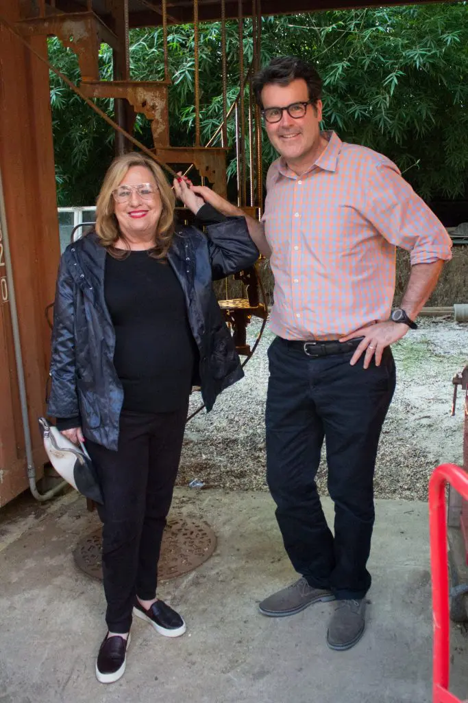 Barbara Davis, Toby Kamps