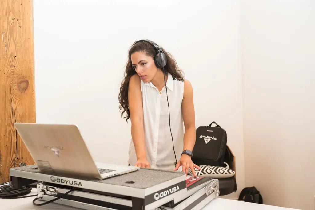 DJ Athenz