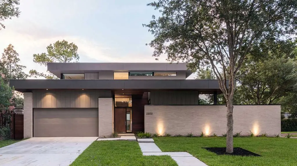 A home on McClendon St designed by studioMet, photography JL Jamie Leasure