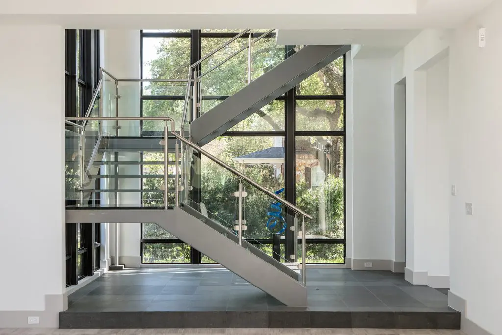 Afton Oaks home designed by refuGe Studio, photography Kenny Braun Photography