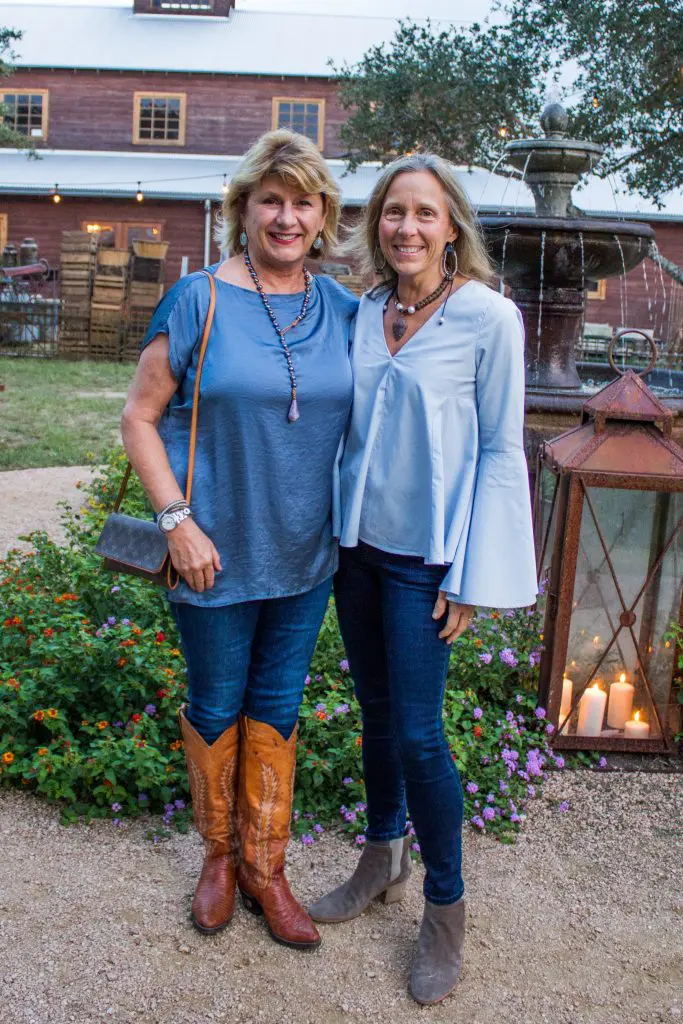 Linda Plant, Debra Long