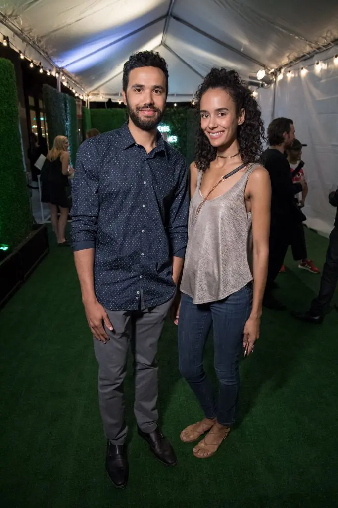 Sheraton Carter, Kamille Carlisle