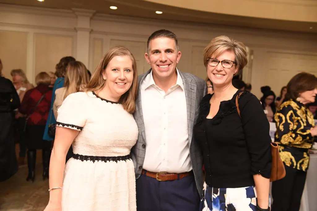 A Night Out with Dress for Success at River Oaks Country Club