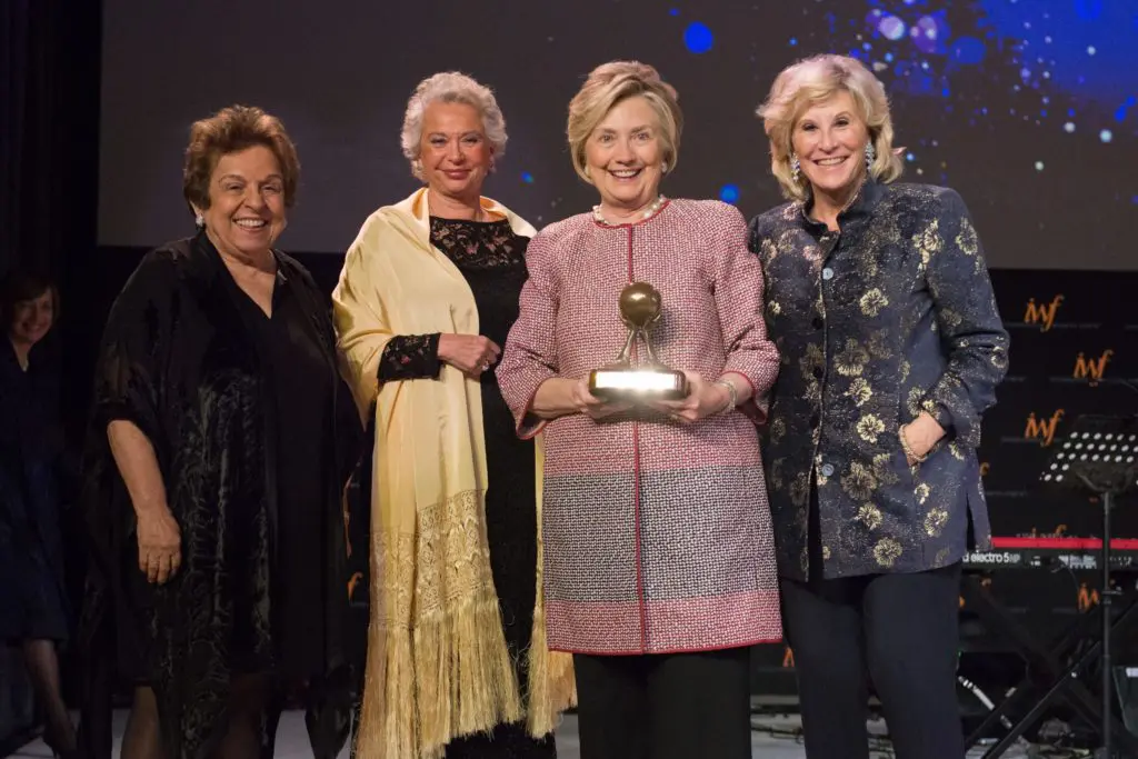 Donna Shalala, Olga Sánchez Cordero, honoree Hillary Rodham Clinton, Donna de Varona