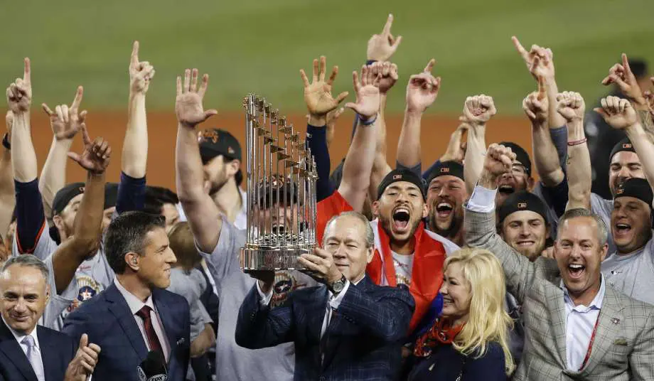 The Houston Astros' World Series trophy had an accident at a black-tie affair.