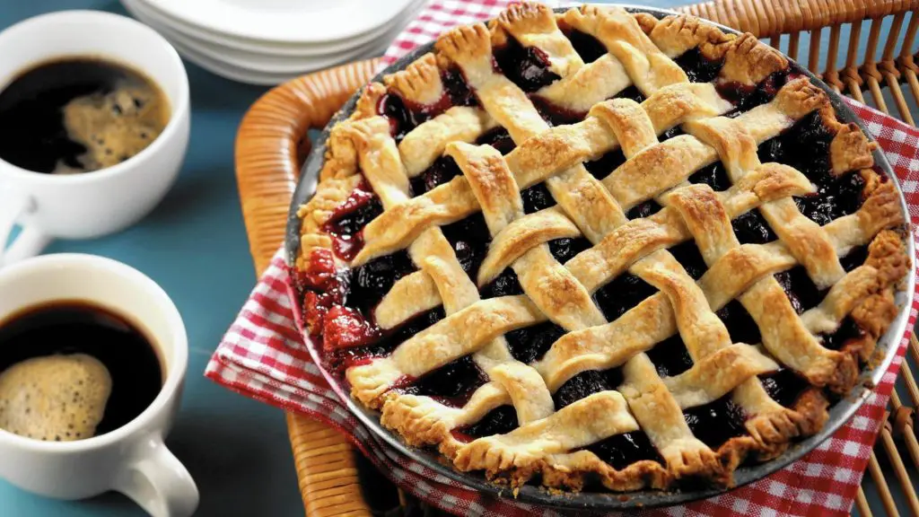 Sometimes, a good cherry pie is the best art draw of all. Who knows? You might even get Dale Cooper to show.