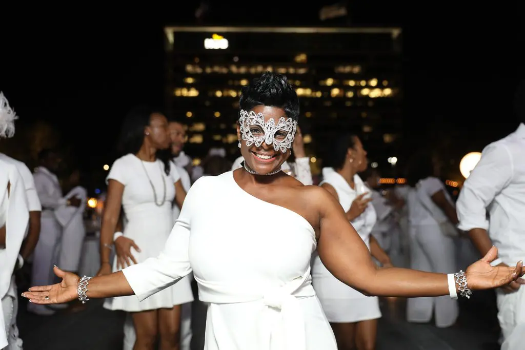 Jacqueline Edison-Mouton showing off her all-white attire at Le Dîner en Blanc - Houston 2017
